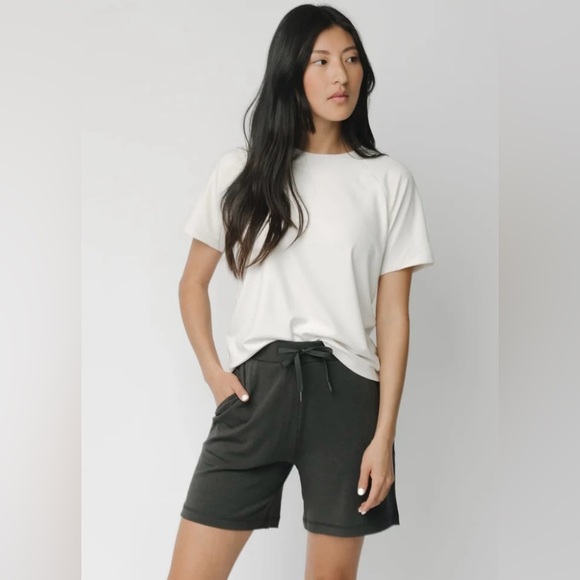Cozy Earth Pants - Cozy Earth Bamboo Mid-Length Shorts - Charcoal